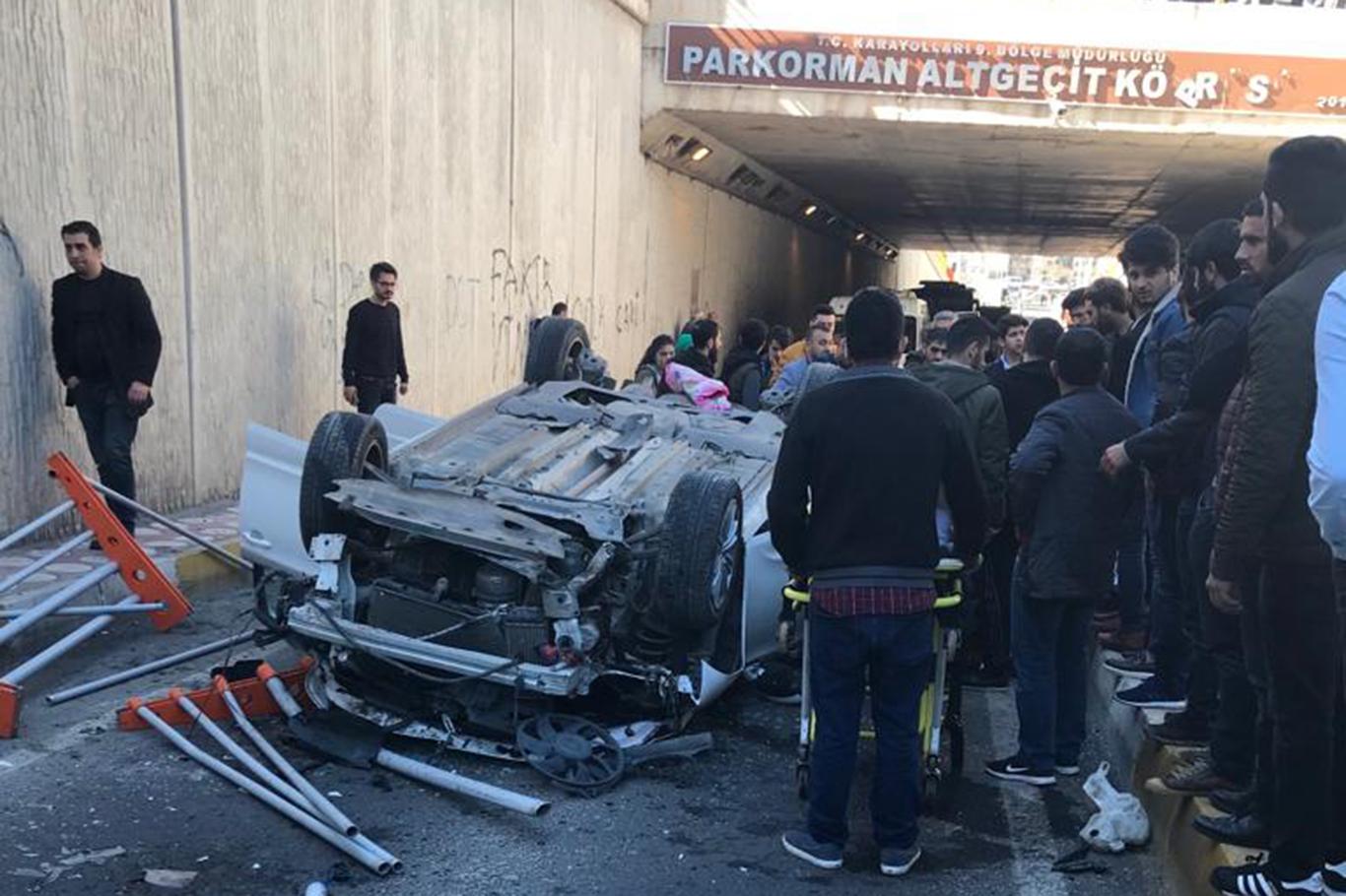 Diyarbakır’da trafik kazası: 2’si çocuk 4 yaralı